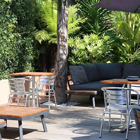 Pavillon Imperial Hotel 2*