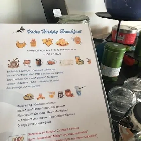 帕维侬昂贝利亚酒店 2*