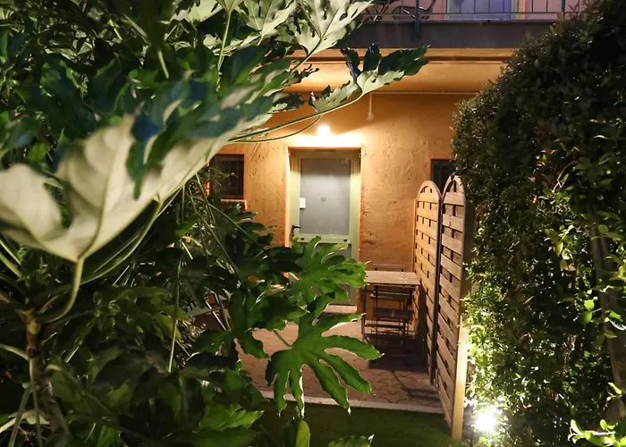 酒店 帕维侬昂贝利亚酒店 2*