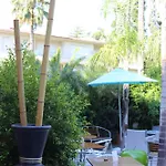 Pavillon Imperial Hotel 2*