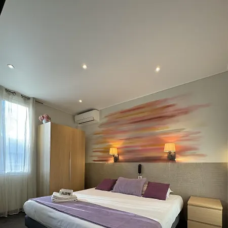 Pavillon Imperial Ментона