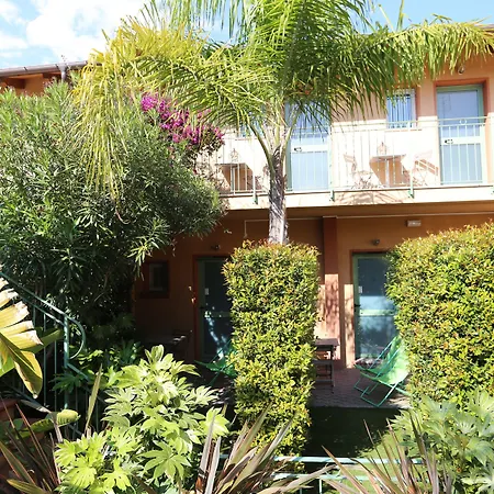 Pavillon Imperial 2* 멍똥